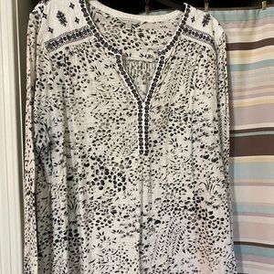 Women’s Lucky Brand blouse